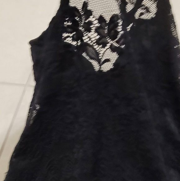 Faded Rose Black Lace Bodysuit ♥️ Medium - Picture 12 of 13